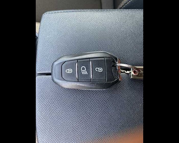 DS DS 7 Crossback 1.5l